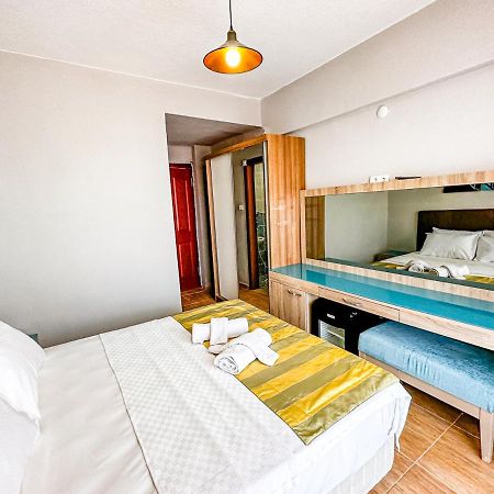 Grand Avsa Otel มาร์มารา อดาซี ภายนอก รูปภาพ